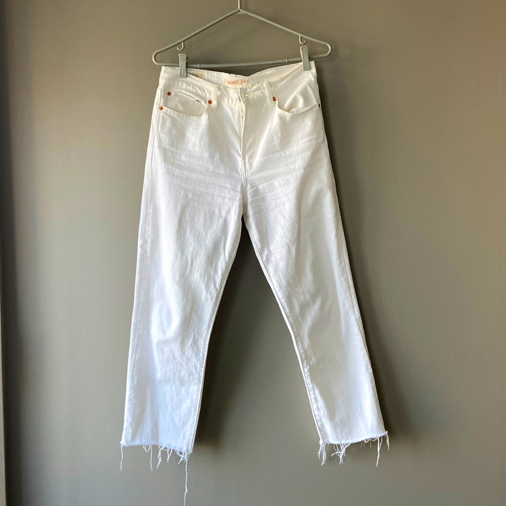 Levi’s Wedgie Straight White Raw Hem Jeans